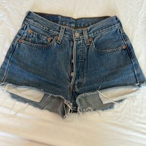 Levi’s 501 jean shorts